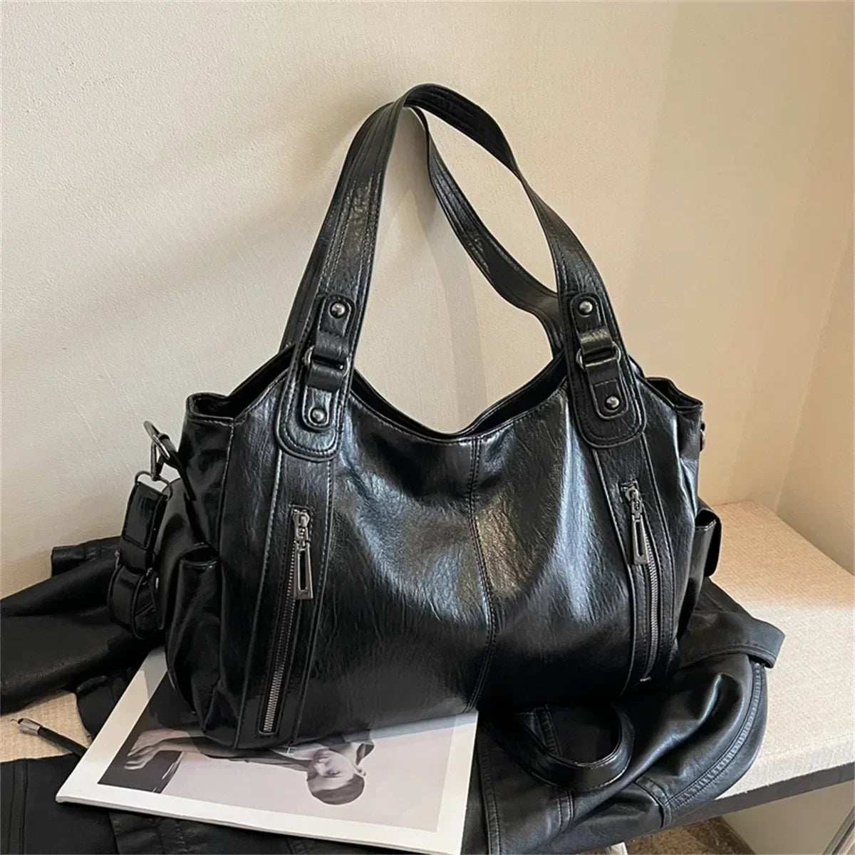 Kiara Shoulder Bag